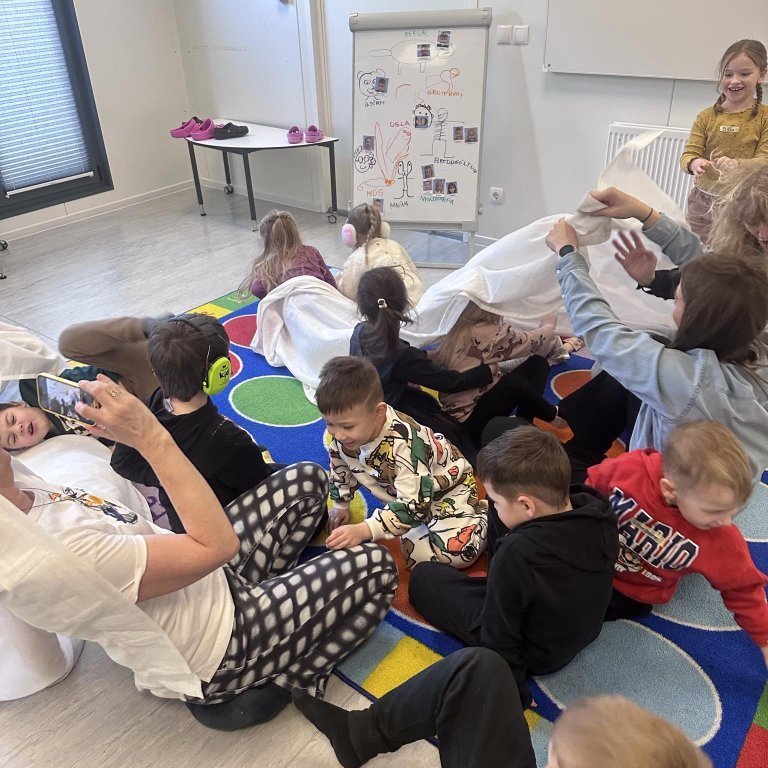 427161848_1966880797038927_6904116629611529684_n