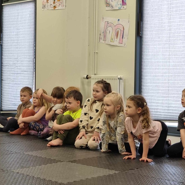 428486545_939329587583316_6845276826161958456_n