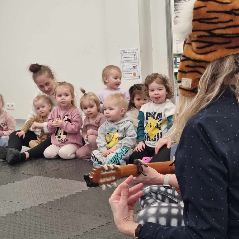 428923616_406944315222481_6723242470375241772_n