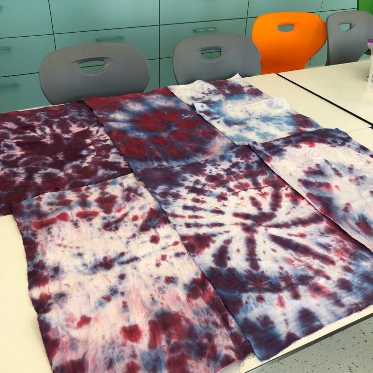 118776482_425939441718908_495868055934219346_n