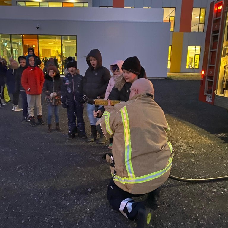 259624756_326389178929607_8465432716676422081_n