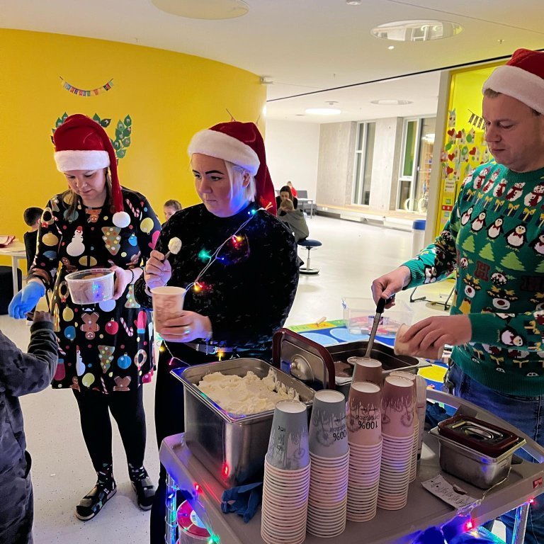 318289212_697061821773556_5072203309507840930_n