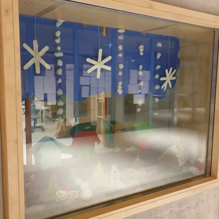 263492548_1977396795764734_5062539187474733509_n