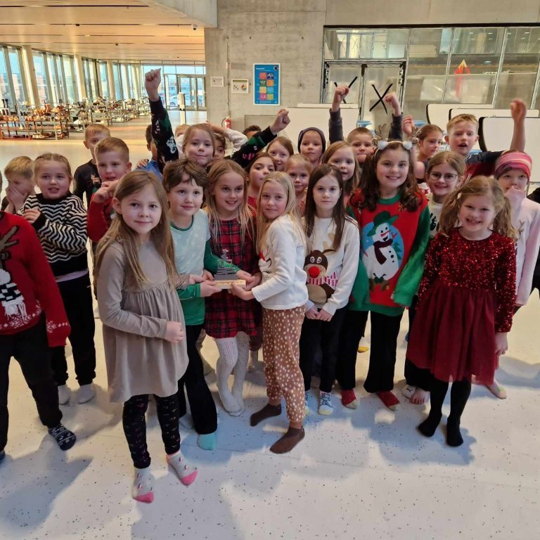 403604179_3166959090280084_6639318060070057509_n