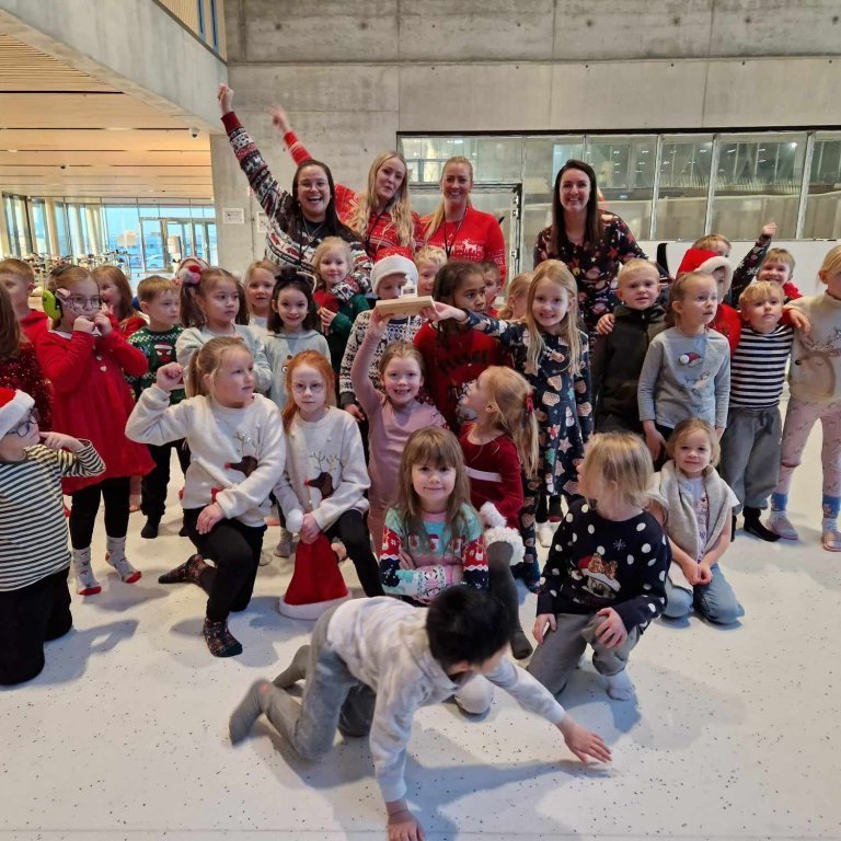 404587973_1373320719961997_6864612662932090904_n