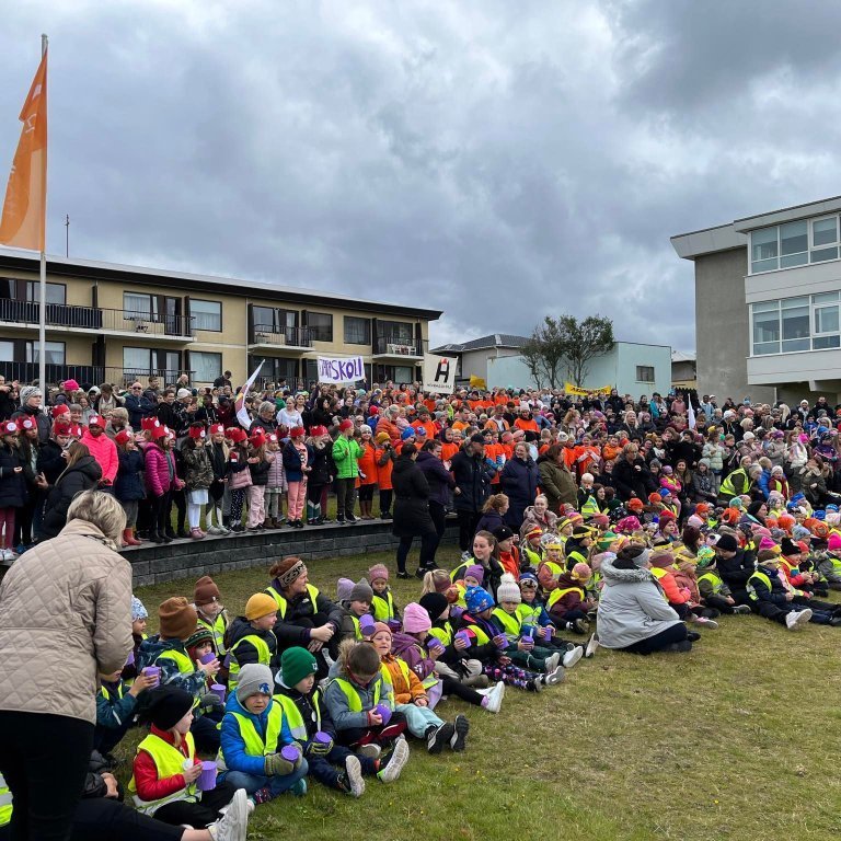 371412356_1053003296070716_9156665818887581490_n