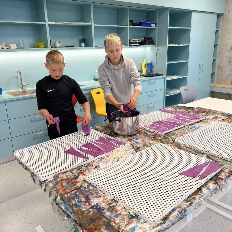 371924463_208714488859646_804144132041425464_n