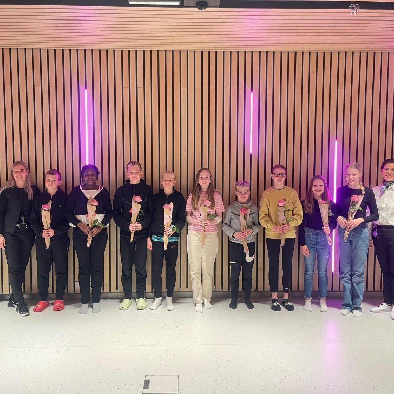 331966126_926384688385792_3052705890159127895_n