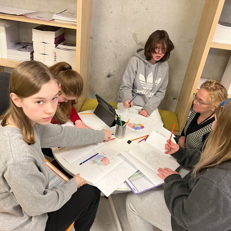 ea25fbb1-164a-413a-8c2a-64e4f250bd22