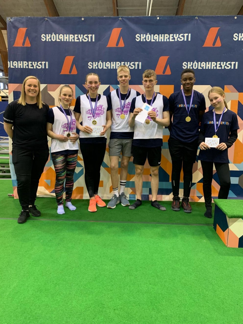 3. sæti í riðlakeppninni !