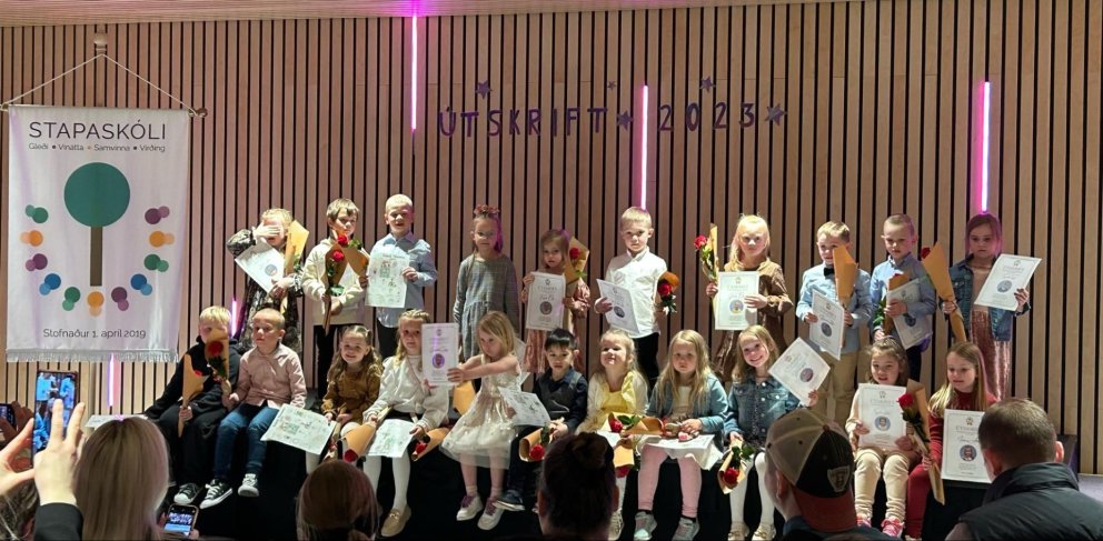 Útskrift elstu barna á leikskólastigi