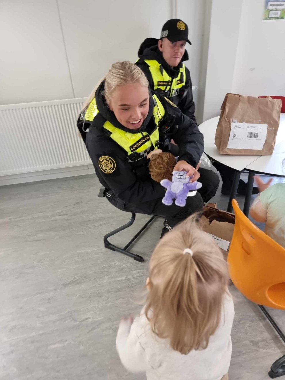 Löggan kom með Blæ