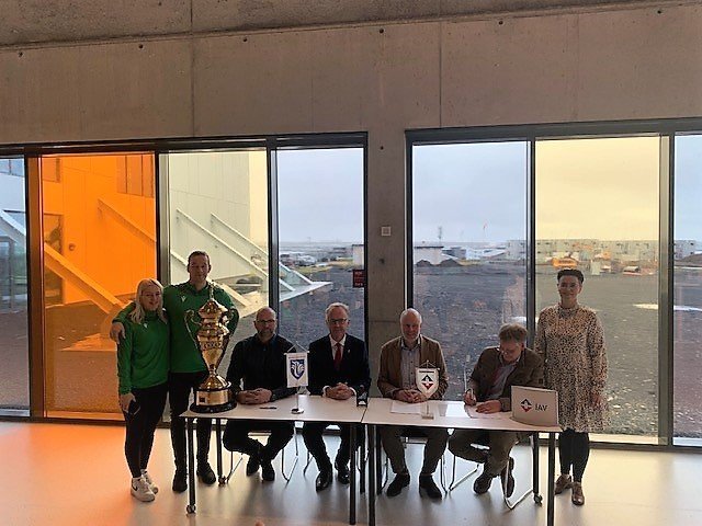 Áfangi 2 - undirritun við verktaka