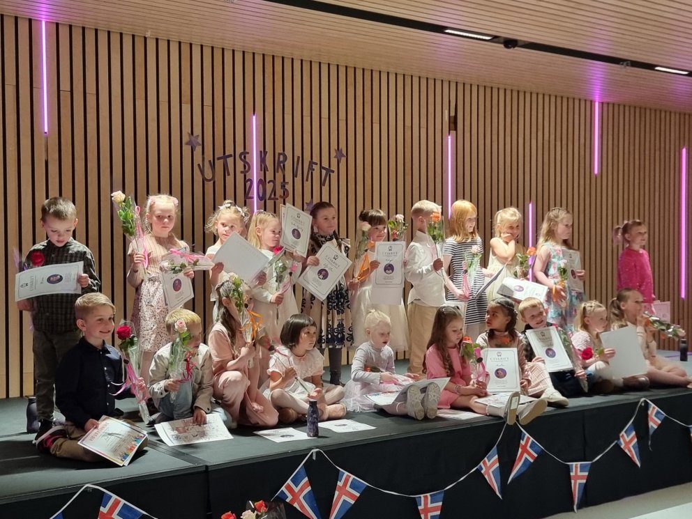 Útskrift elstu leikskólabarna