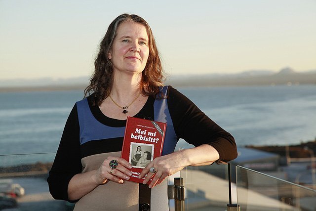 Bókagjöf - Mei mí beibísitt