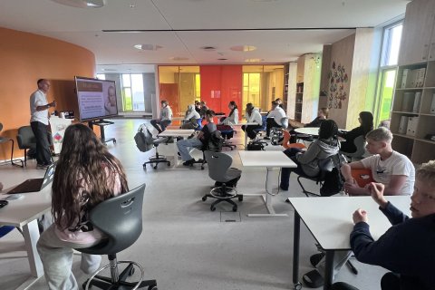 Heimsókn Þorgríms Þráinssonar – „Verum ástfangin af lífinu“