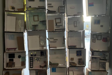 Skapandi rafmagnsfræði vekur áhuga nemenda