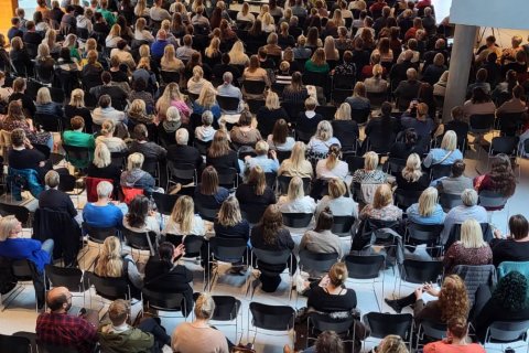 Ágústráðstefna Samtaka áhugafólks um skólaþróun haldin í Stapaskóla