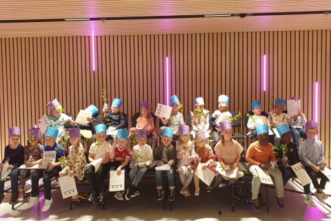 Hátíðarstund á sal - útskrift árgangs 2016